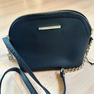 Steve Madden Rounded CrossBody